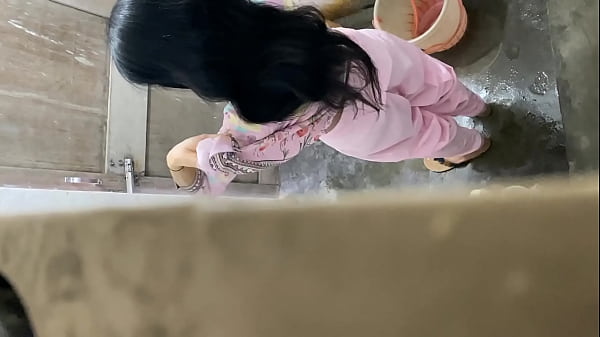 Sultry Sister-in-law’s Steamy Shower Scene