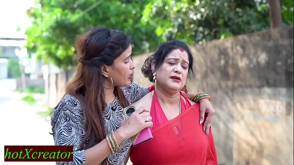 Village Doctor’s Healing Touch Unleashes Bhabhi’s Long-pent Desires