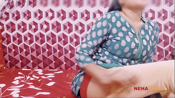 Desi Girl’s Private Hindi Home Video