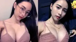 Mahasiswi Cantik Berkacamata, Dada Montok Menggoda Part 1
