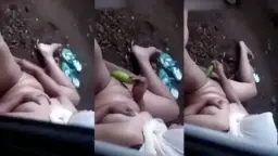 Ngintip Ukhti Yang Lagi Mainin Diri Sendiri