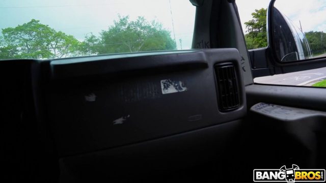 Slick Ride: Xxlayna Marie’s Steamy Storm Session