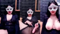 Sugar Live’s Plump Pussy