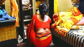 Sultry Stranger Seduces The Kerala Housewife