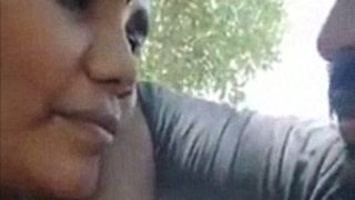 Tamil It Exec Takes Her Boyfriend’s Cock Deep In The Park