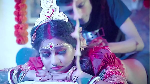 Passionate Newlyweds’ Intimate First Night – Sensual Hindi Audio