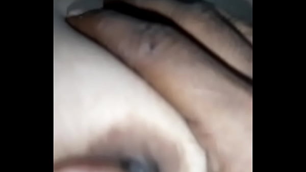 Hiru Desi Bhabhi Ki Chikni Jism, Garam Tamannaon Se Bhari Raat