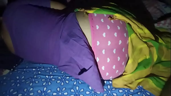 Plump Desi Bhabi’s Curves Strained In Tight Salwar