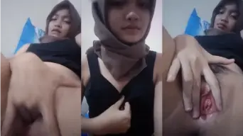 Abg Hijab Toge Pamer Becek Sampai Basah