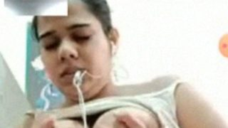 Big Boobed Desi Bhabhi Strips Naked For A Steamy Video Call With Her Bf