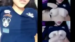 Bocil Chindo Pamer Dada Montok Sambil Menggoda