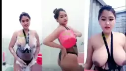 Nih Wiwin, Si Toket Gede Itu Lagi Mandi, Basah-basah Bikin Liur Netes.