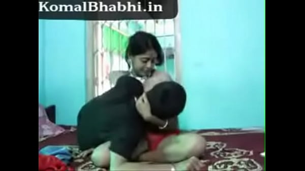 Kolkata Bhabhi Getting Pounded Hard And Loving It