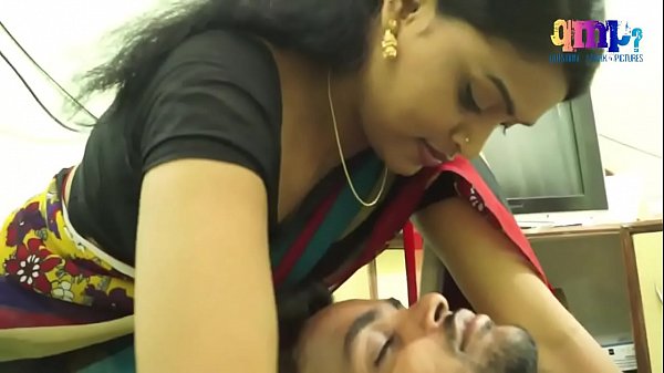 Indian Housewife’s Steamy Affair With A Hot Software Engineer