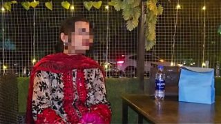 College Girlfriend Ko Khana Khila Ke Ghar Le Aaya Aur Uski Moti Gol Gaand Phaad Di, Zor Zor Se Choda, Hindi Gandi Baatein