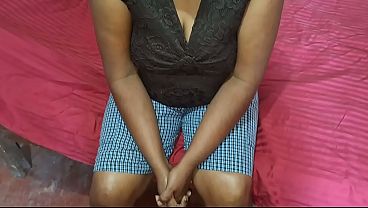 Lonely Indian Desi Bhabhi’s Steamy, Sizzling Hot Video
