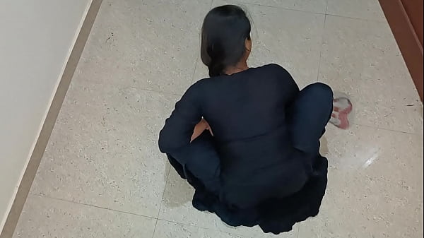 Hot Indian Desi Maid Gets Her Tight Pussy Fucked Hard By Room Owner With Clear Hindi Moans