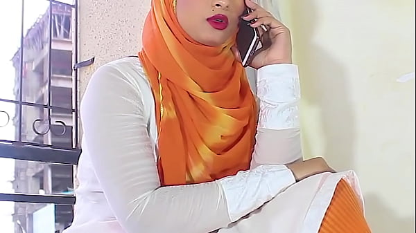 Salma, That Naughty Muslim Girl, Getting Absolutely Wrecked By Her Friend With Dirty Hindi Moans