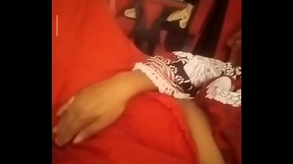 Desi Punjabi Bhabhi Teasing With Her Thick, Juicy Ass
