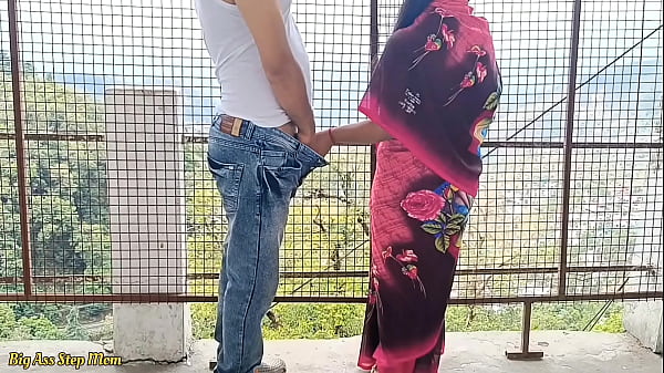 Horny Indian Couple Fucking In The Open, Outdoor Public River Side Sex Video In Hindi